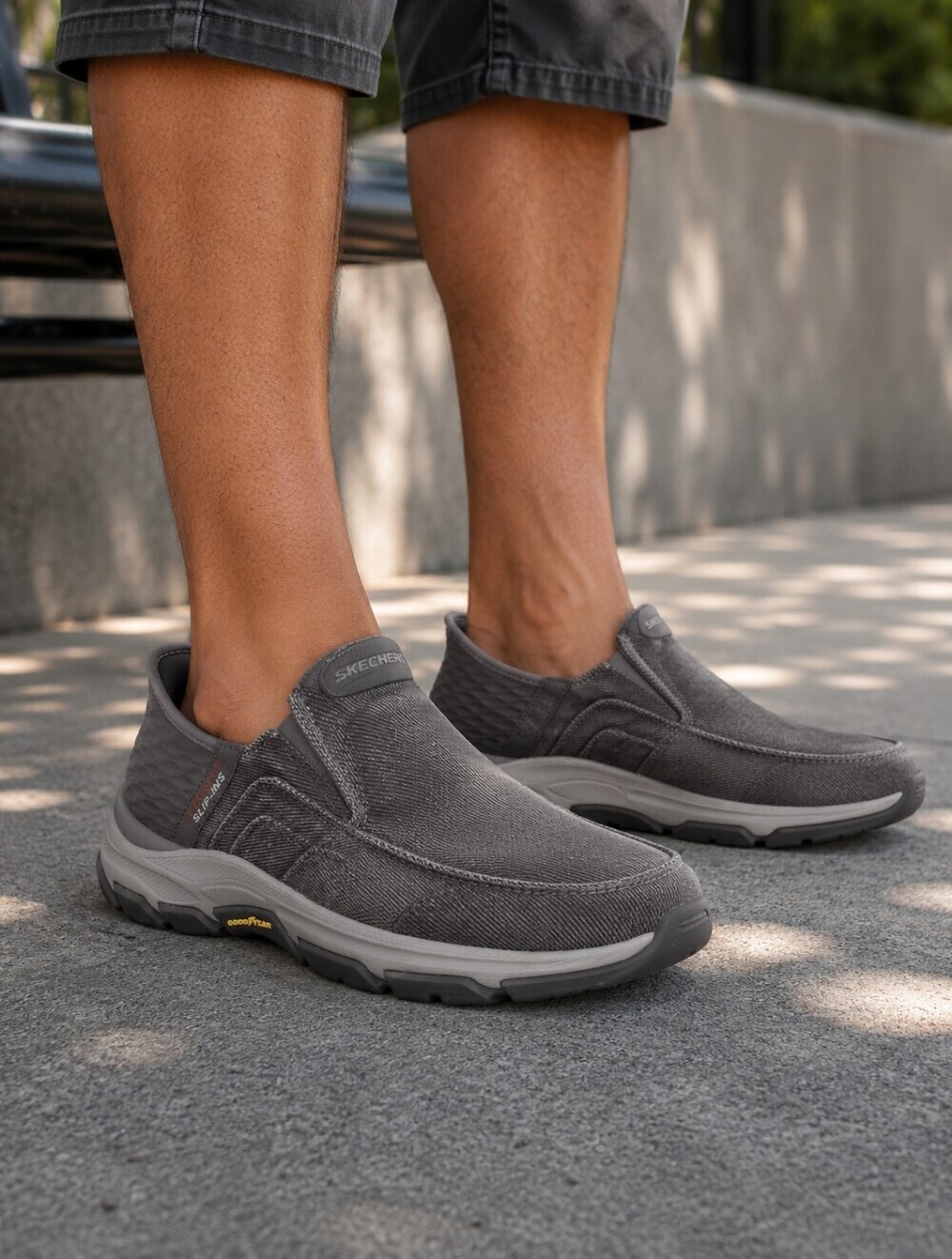 Skechers Men’s Slip-Ins Respected Holmgren Charcoal Extra Wide WW Size 8